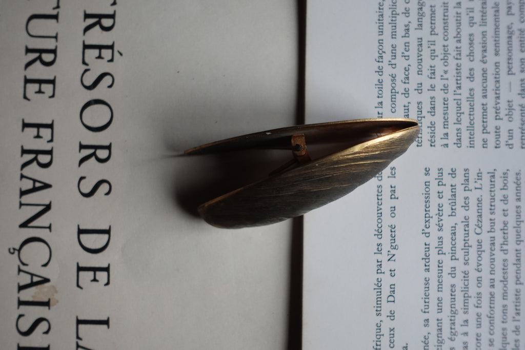 Brass Mussel Shell Paperclip