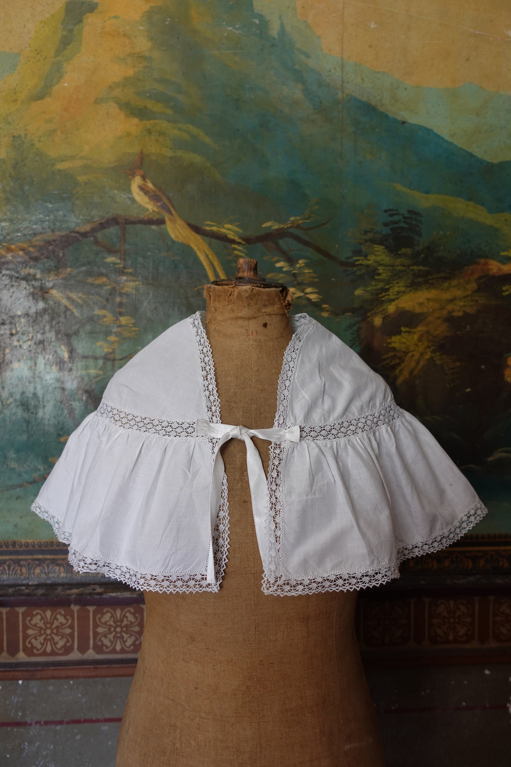 Rare Antique White Cotton Capelet with Bobbin Lace Trim