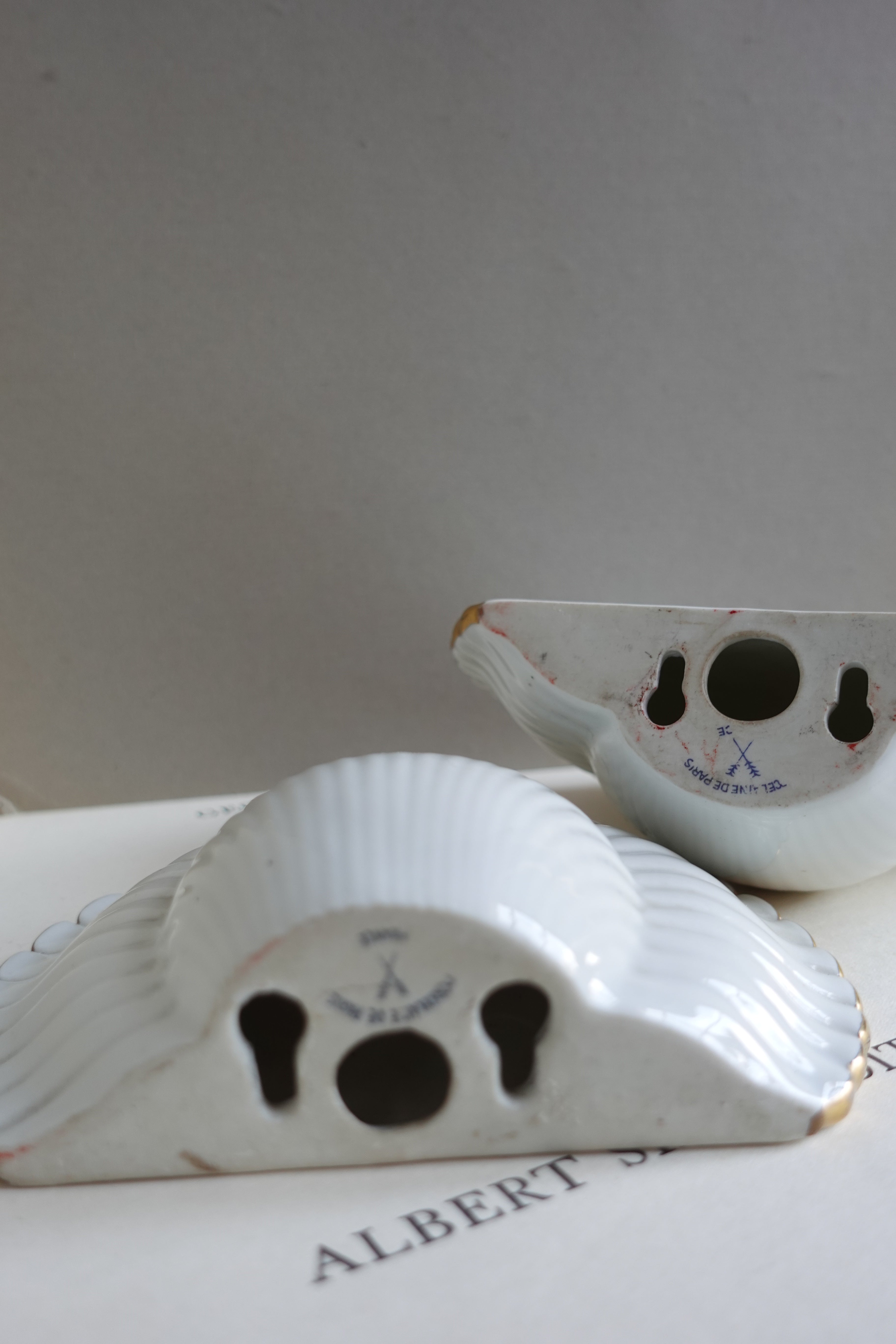 Pair of White Porcelain Scallop Shell Wall Brackets