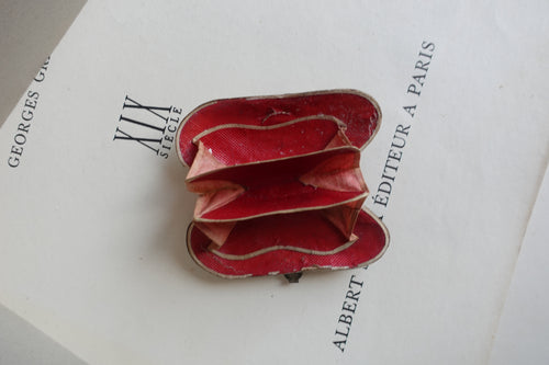 Antique Shell Calling Card Wallet